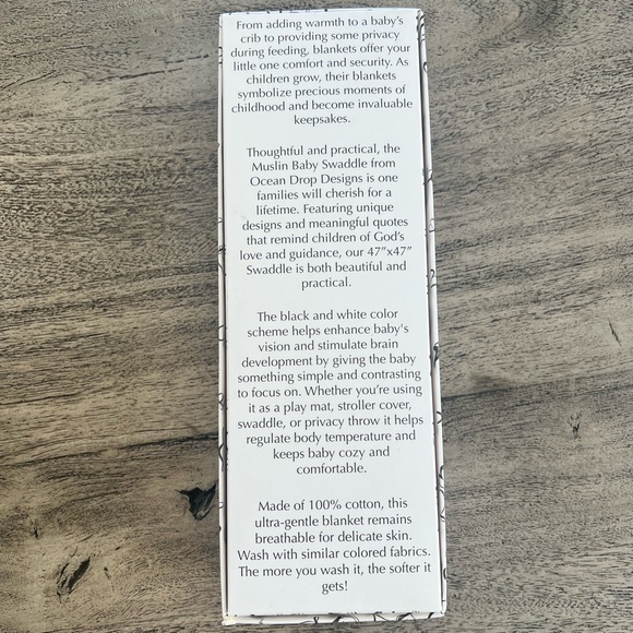 Baby Quote Muslin Swaddle - Picture 3 of 4